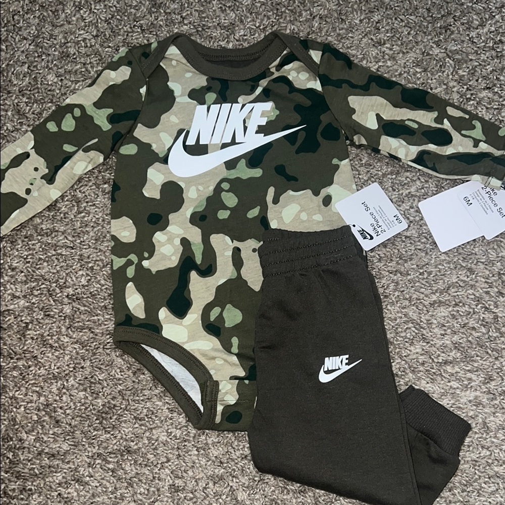 Nike Green Camo Baby Onesie and Pants Set